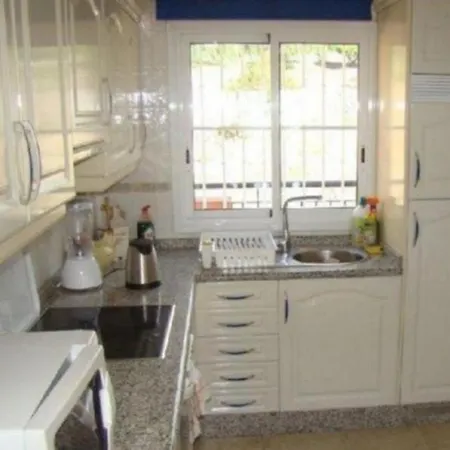 Granada Park S01b *